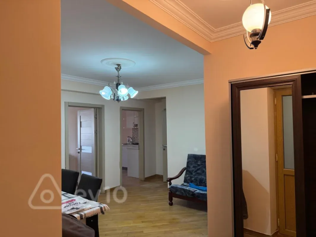 Kirayə verilir 2 otaqlı yeni tikili 65 m²