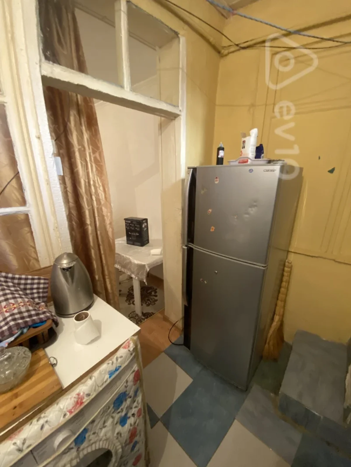 Kirayə verilir 1 otaqlı həyət evi 15 m²