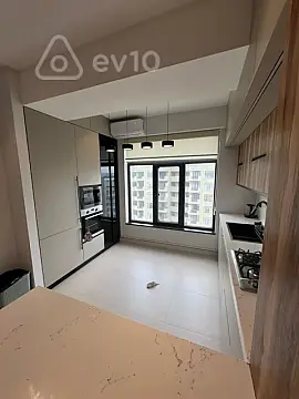 Kirayə verilir 2 otaqlı yeni tikili 85 m²