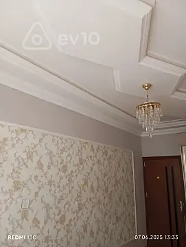 Satılır 2 otaqlı köhnə tikili 55 m²