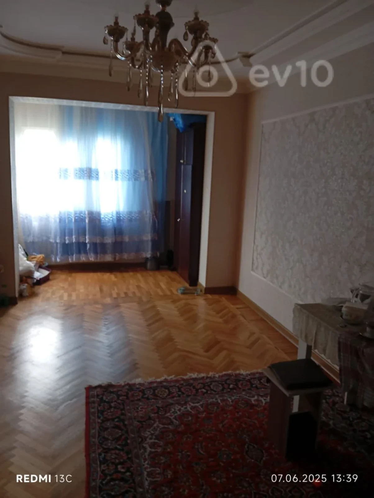 Satılır 2 otaqlı köhnə tikili 55 m²