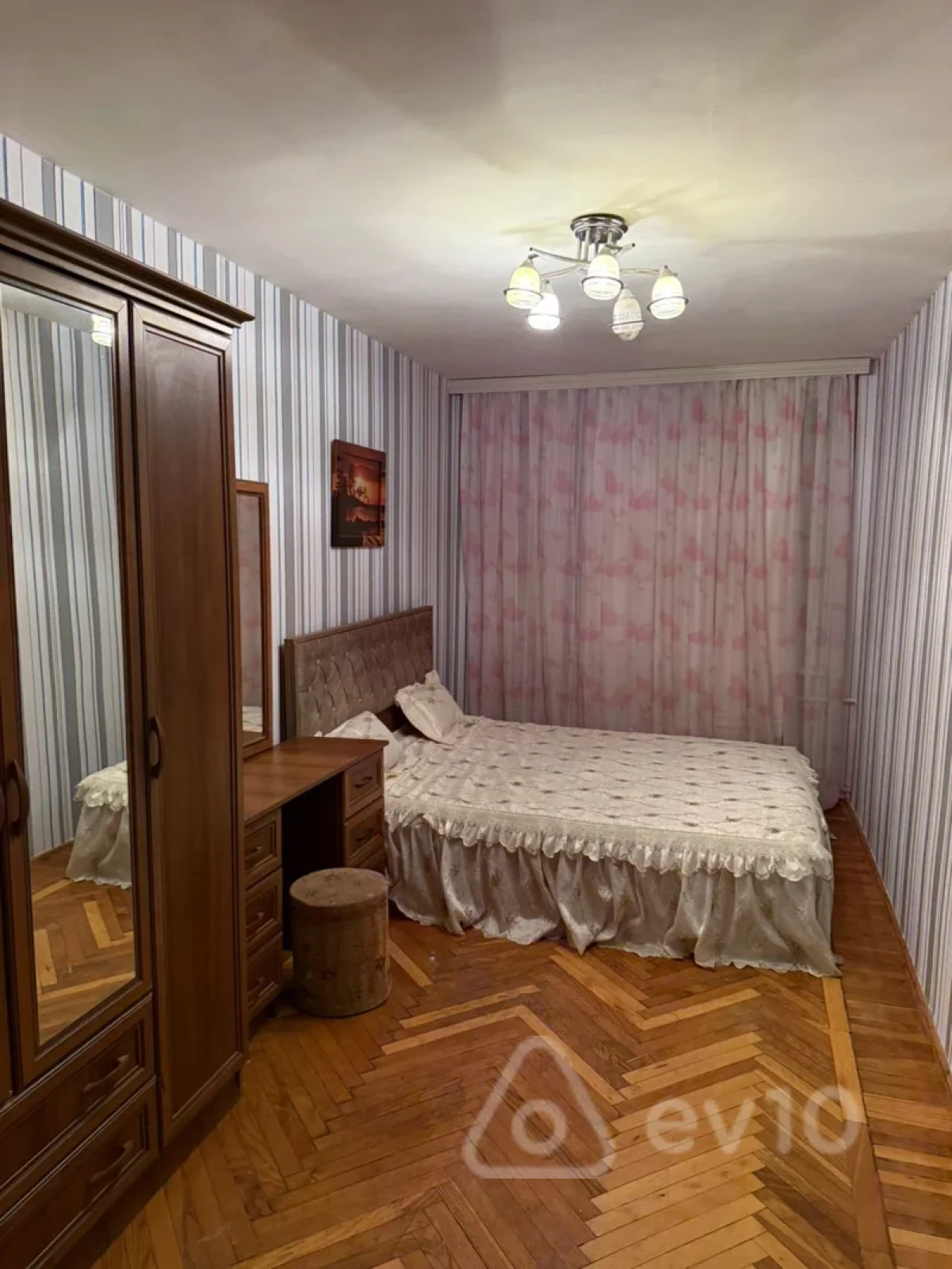 Kirayə verilir 3 otaqlı yeni tikili 60 m²