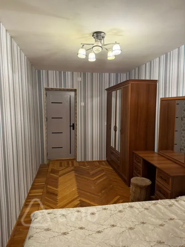 Kirayə verilir 3 otaqlı yeni tikili 60 m²