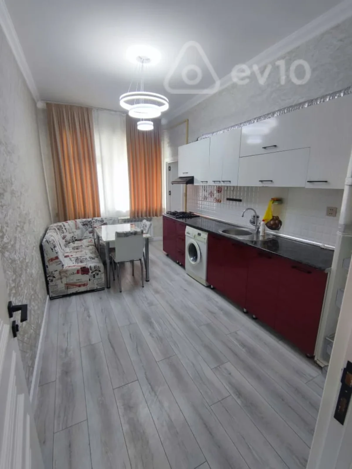 Kirayə verilir 3 otaqlı yeni tikili 90 m²