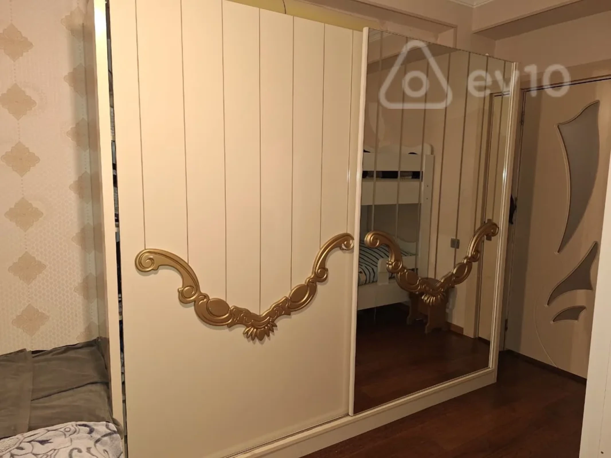 Satılır 2 otaqlı yeni tikili 78 m²