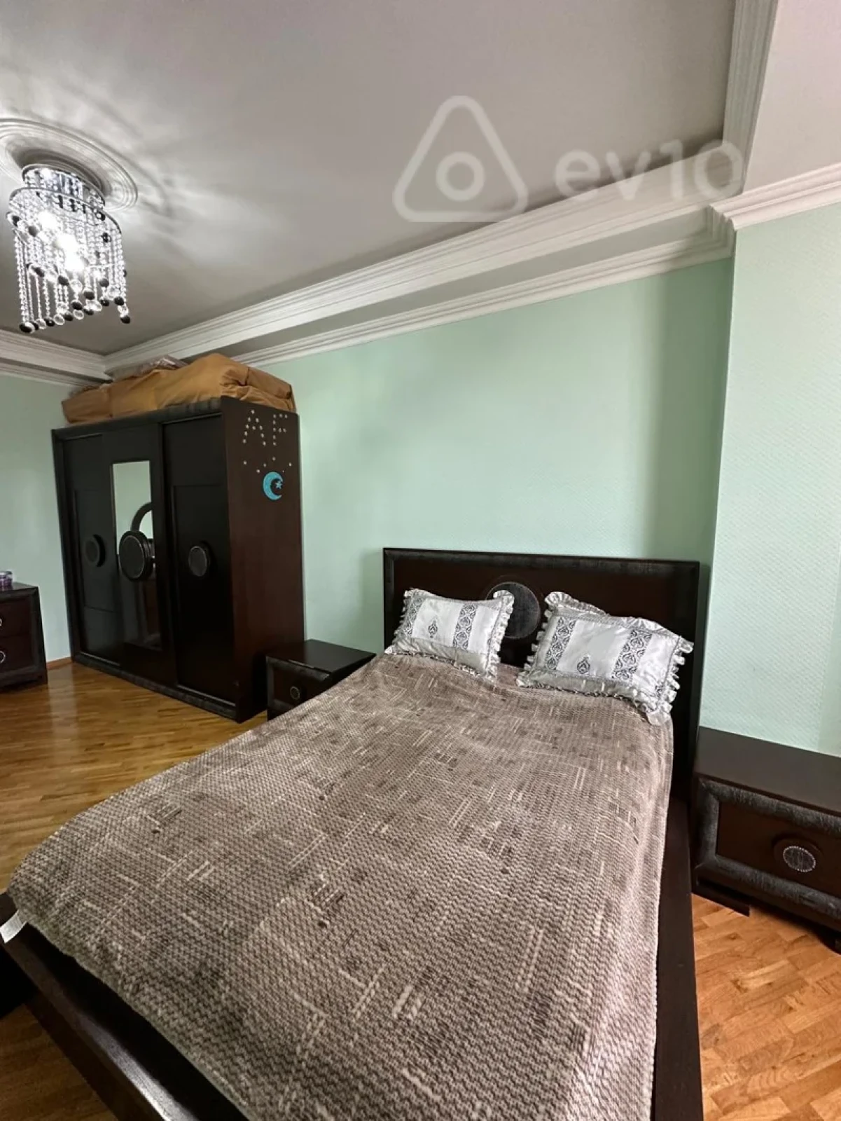 Satılır 3 otaqlı yeni tikili 85 m²