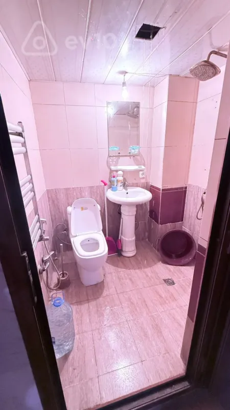 Kirayə verilir 2 otaqlı yeni tikili 50 m²