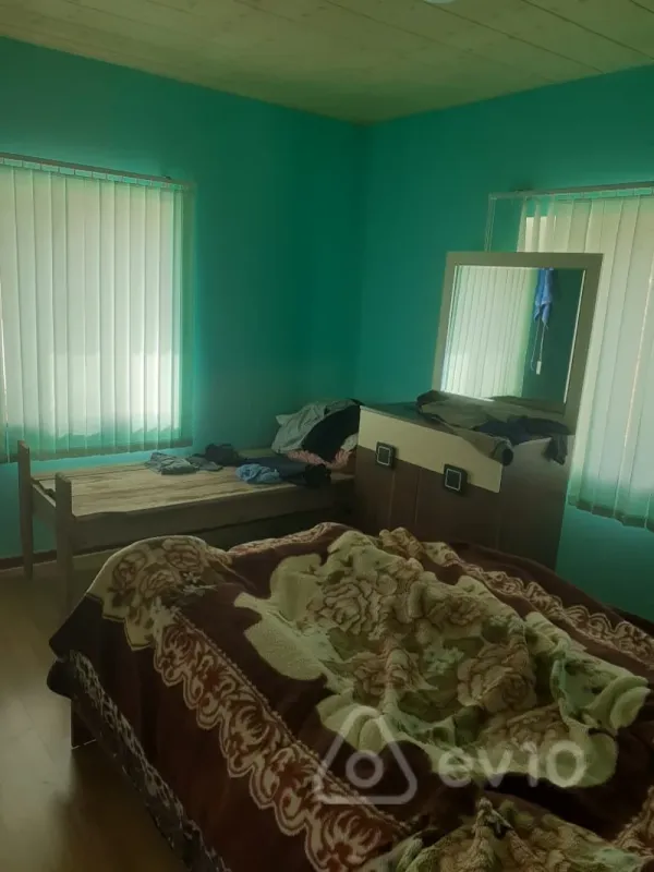 Satılır 4 otaqlı həyət evi 64 m²