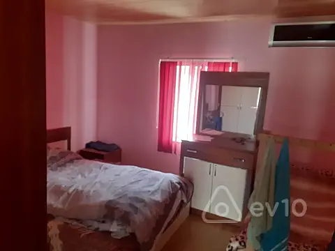 Satılır 4 otaqlı həyət evi 64 m²