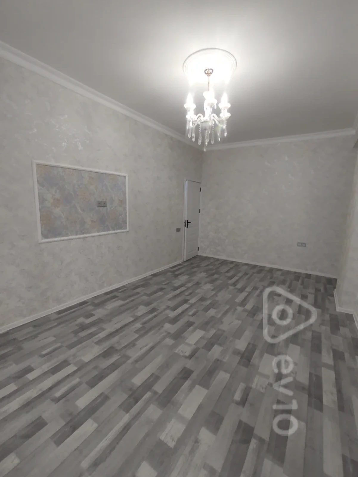 Satılır 2 otaqlı yeni tikili 65 m²