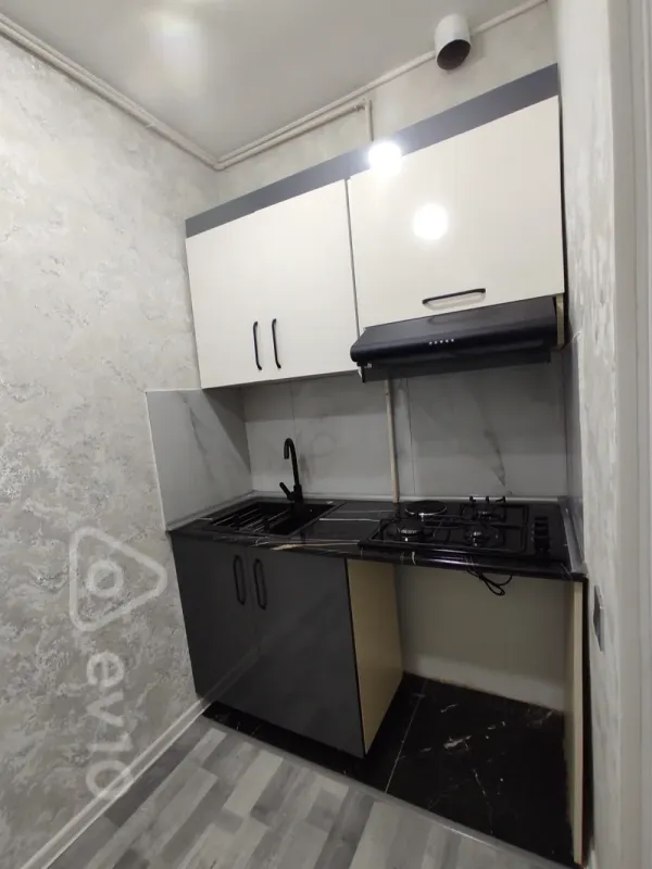 Satılır 2 otaqlı yeni tikili 65 m²