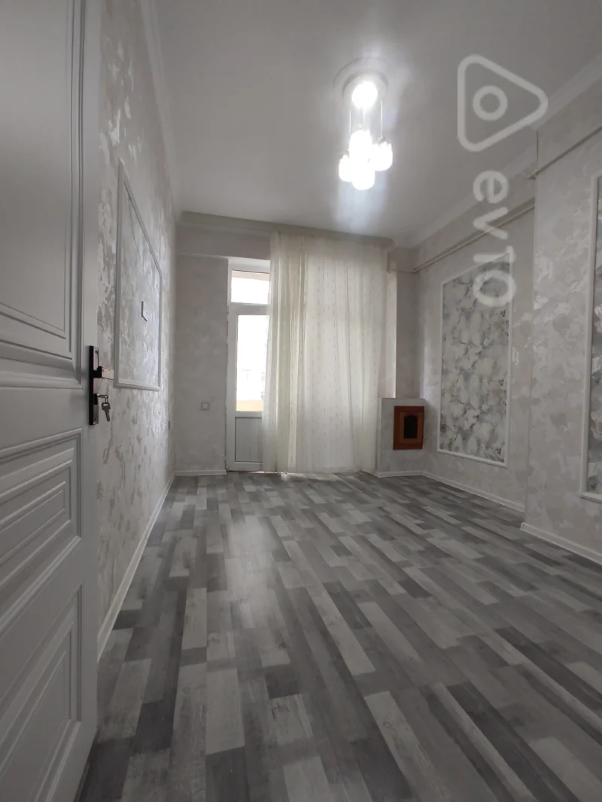 Satılır 2 otaqlı yeni tikili 65 m²