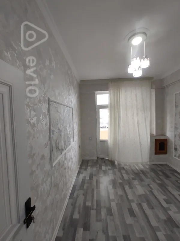 Satılır 2 otaqlı yeni tikili 65 m²