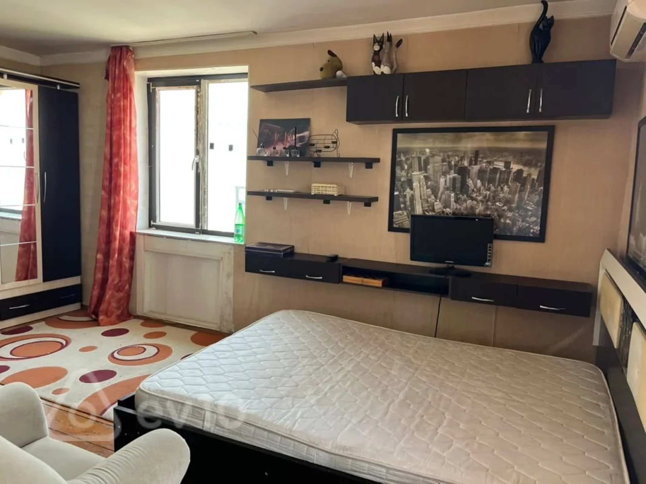 Kirayə verilir 1 otaqlı köhnə tikili 35 m²