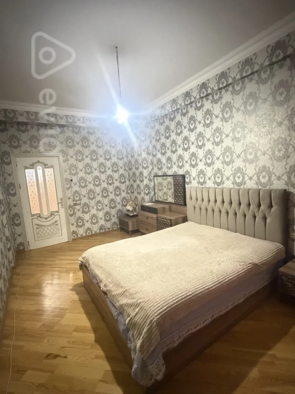 Kirayə verilir 3 otaqlı yeni tikili 110 m²