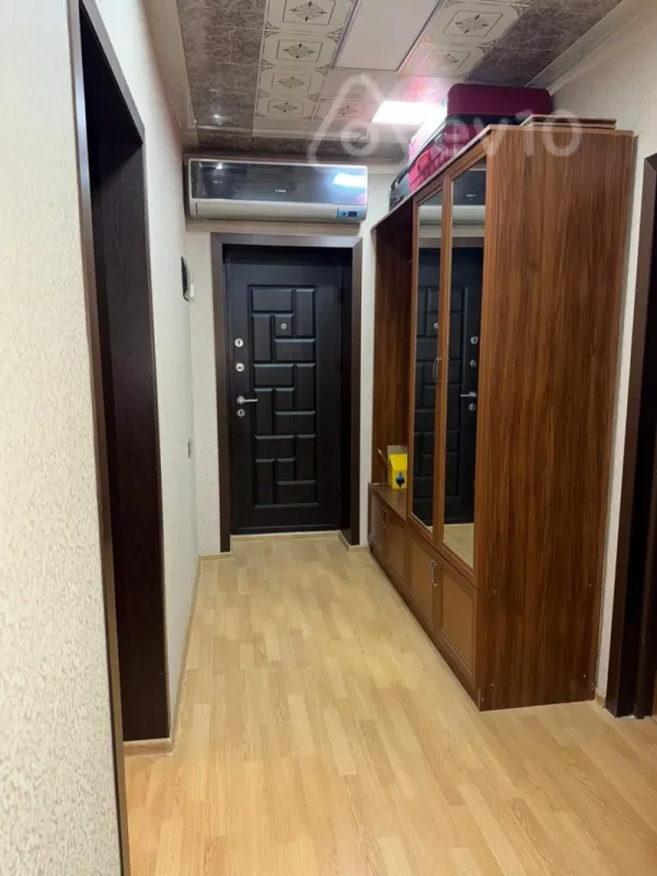 Kirayə verilir 3 otaqlı yeni tikili 75 m²