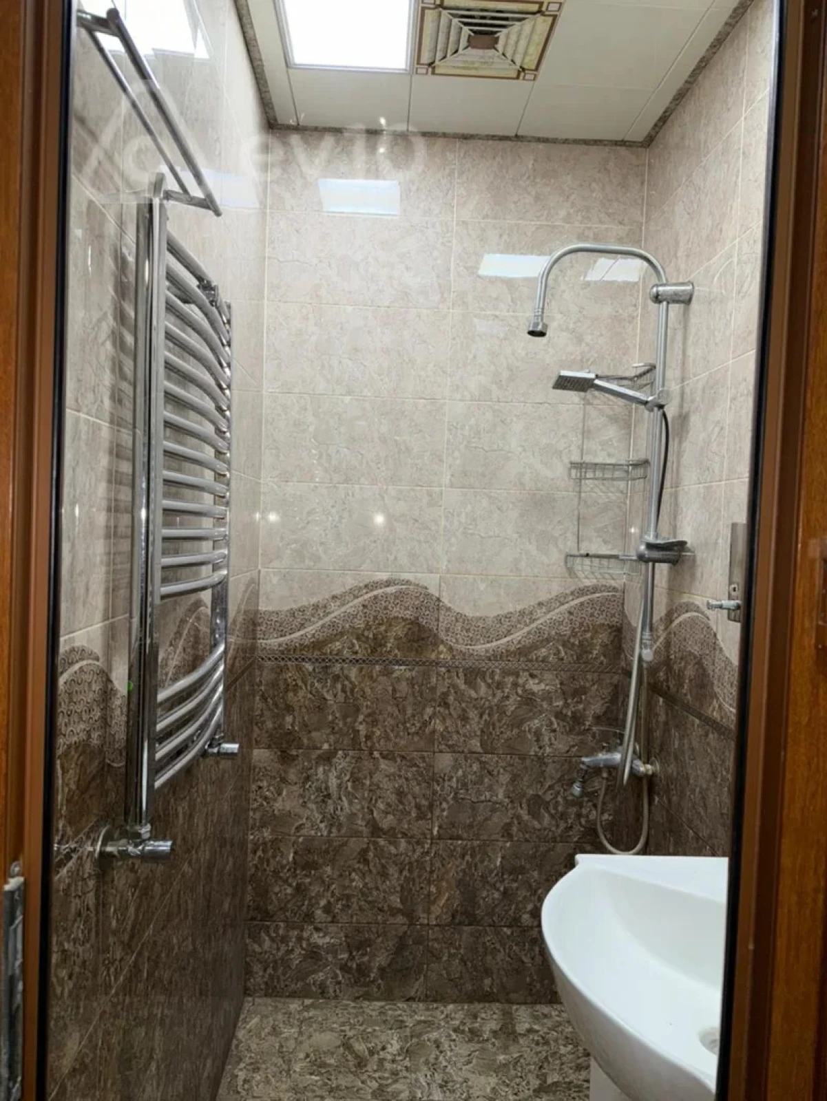 Kirayə verilir 3 otaqlı yeni tikili 75 m²