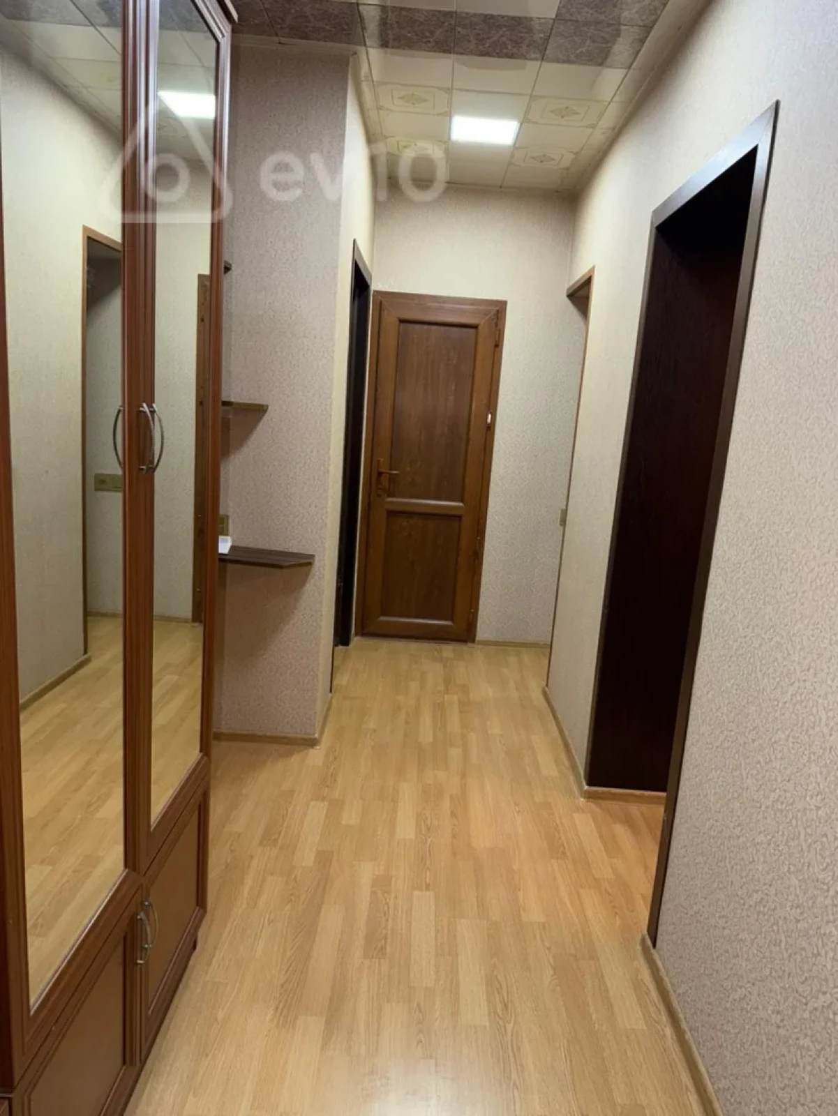 Kirayə verilir 3 otaqlı yeni tikili 75 m²