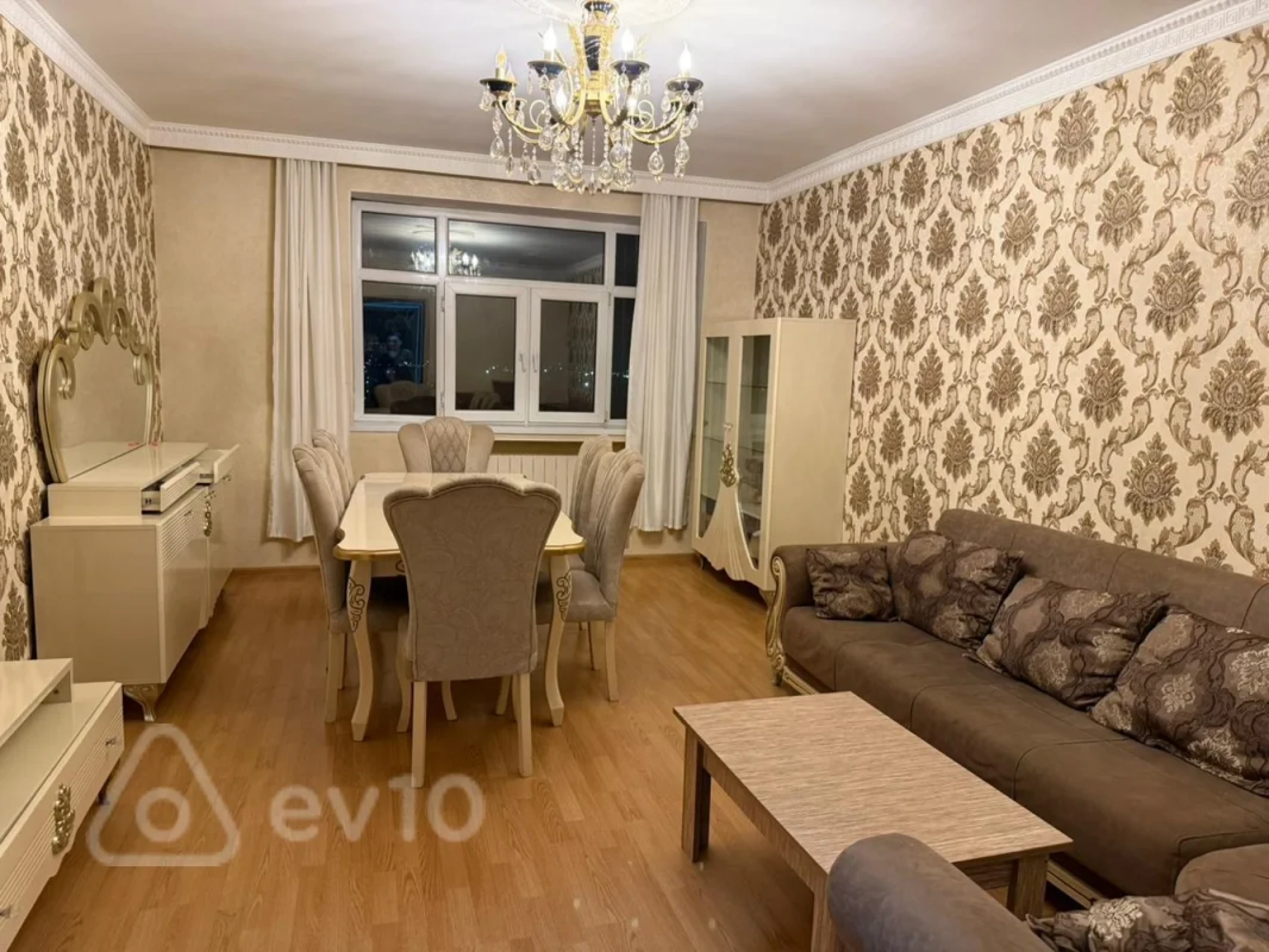 Kirayə verilir 3 otaqlı yeni tikili 75 m²
