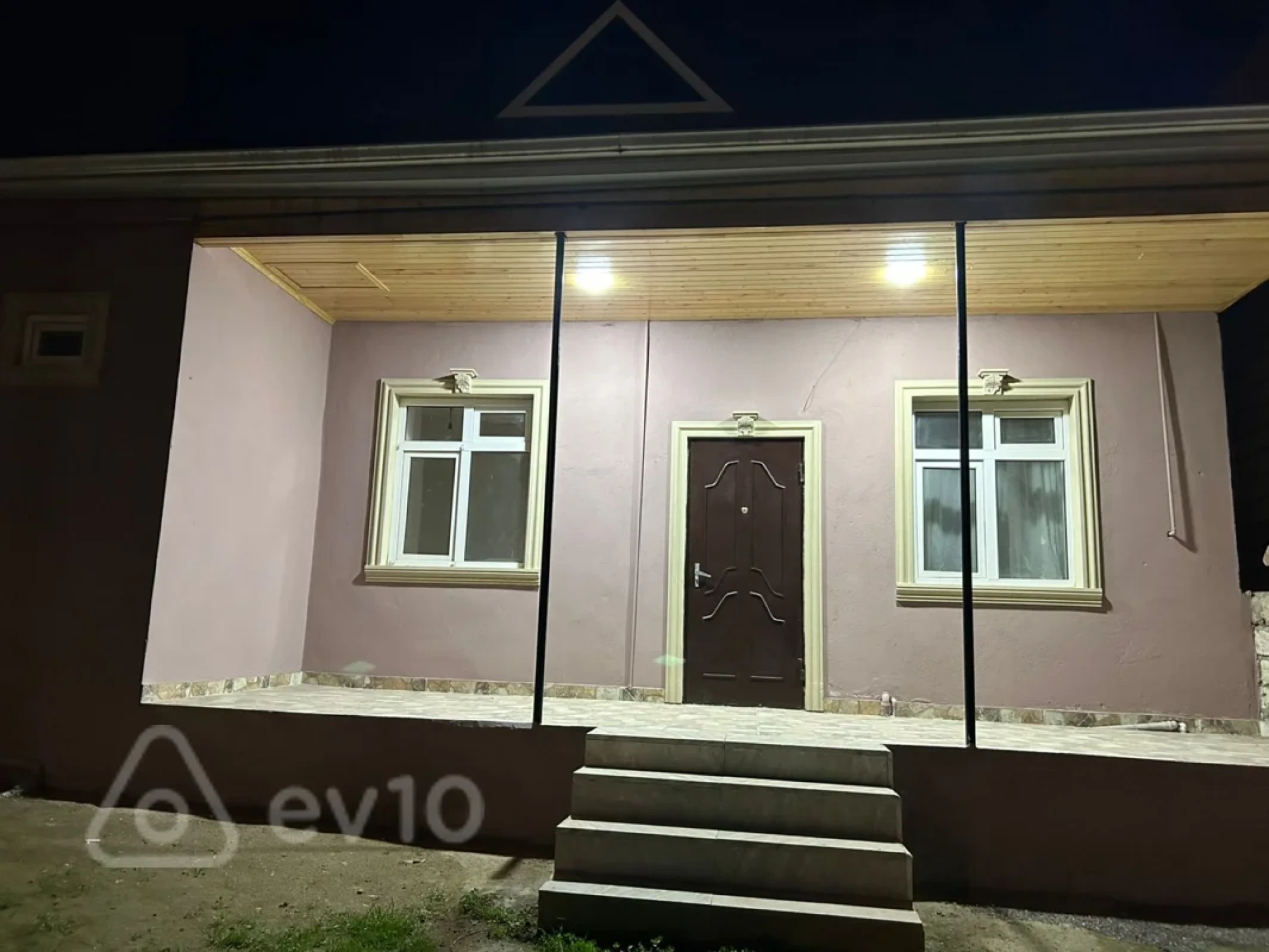 Kirayə verilir 3 otaqlı həyət evi 85 m²