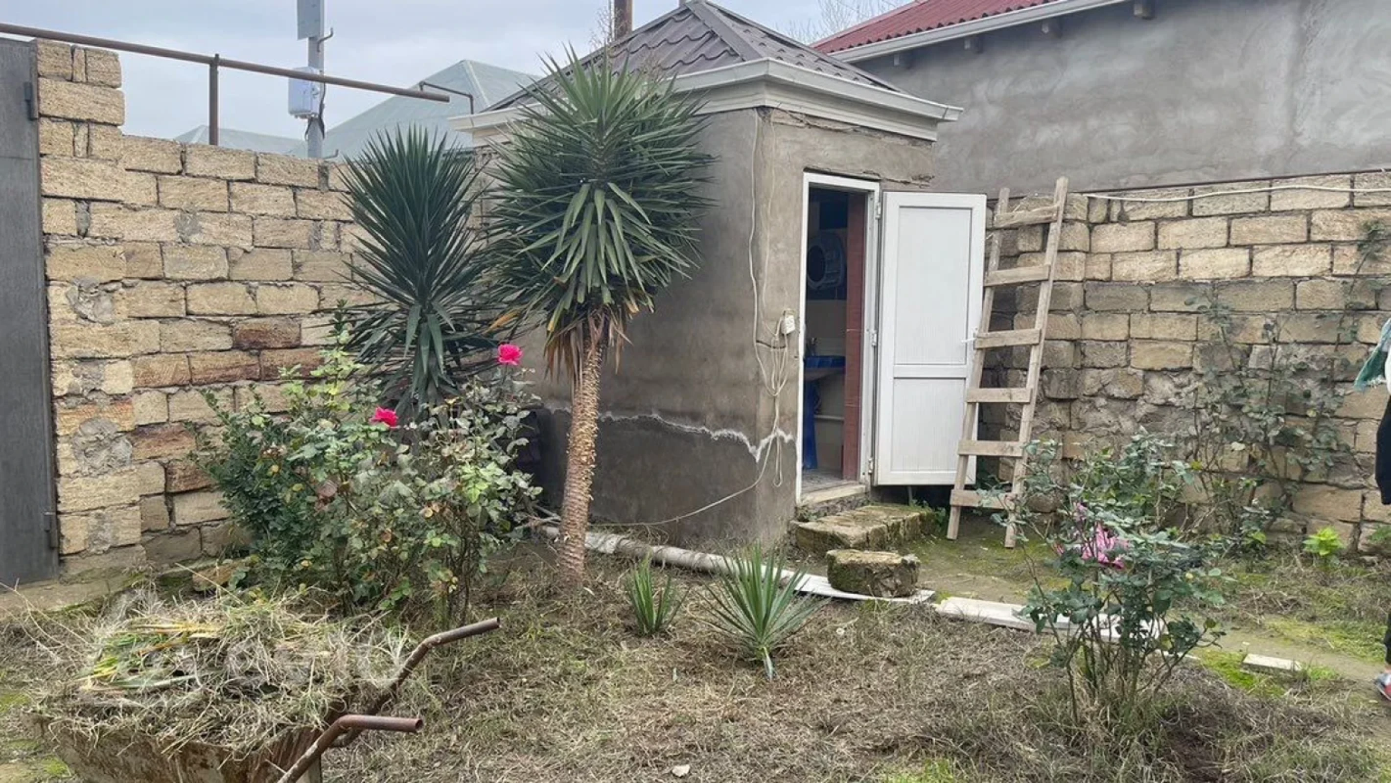 Kirayə verilir 3 otaqlı həyət evi 85 m²