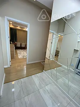 Satılır 2 otaqlı yeni tikili 57 m²