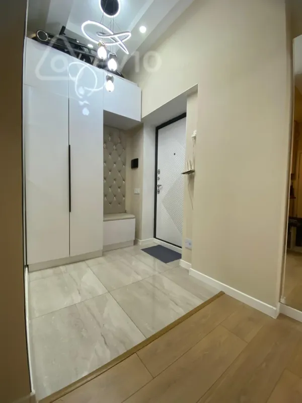 Satılır 2 otaqlı yeni tikili 57 m²