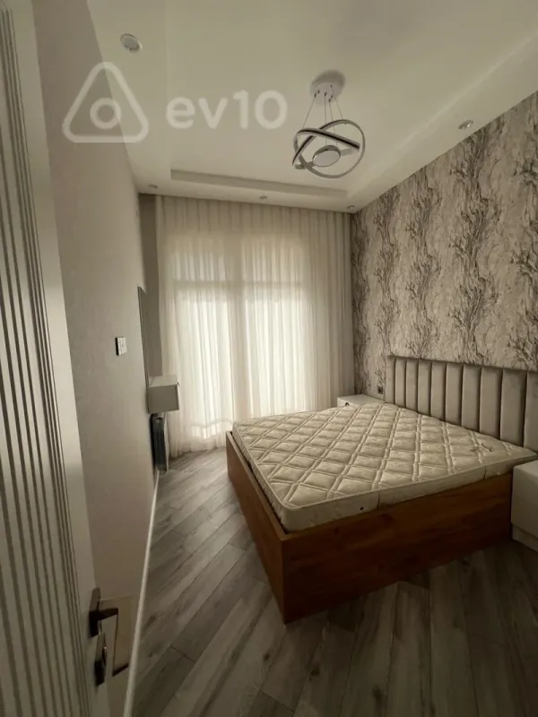 Kirayə verilir 2 otaqlı yeni tikili 52 m²