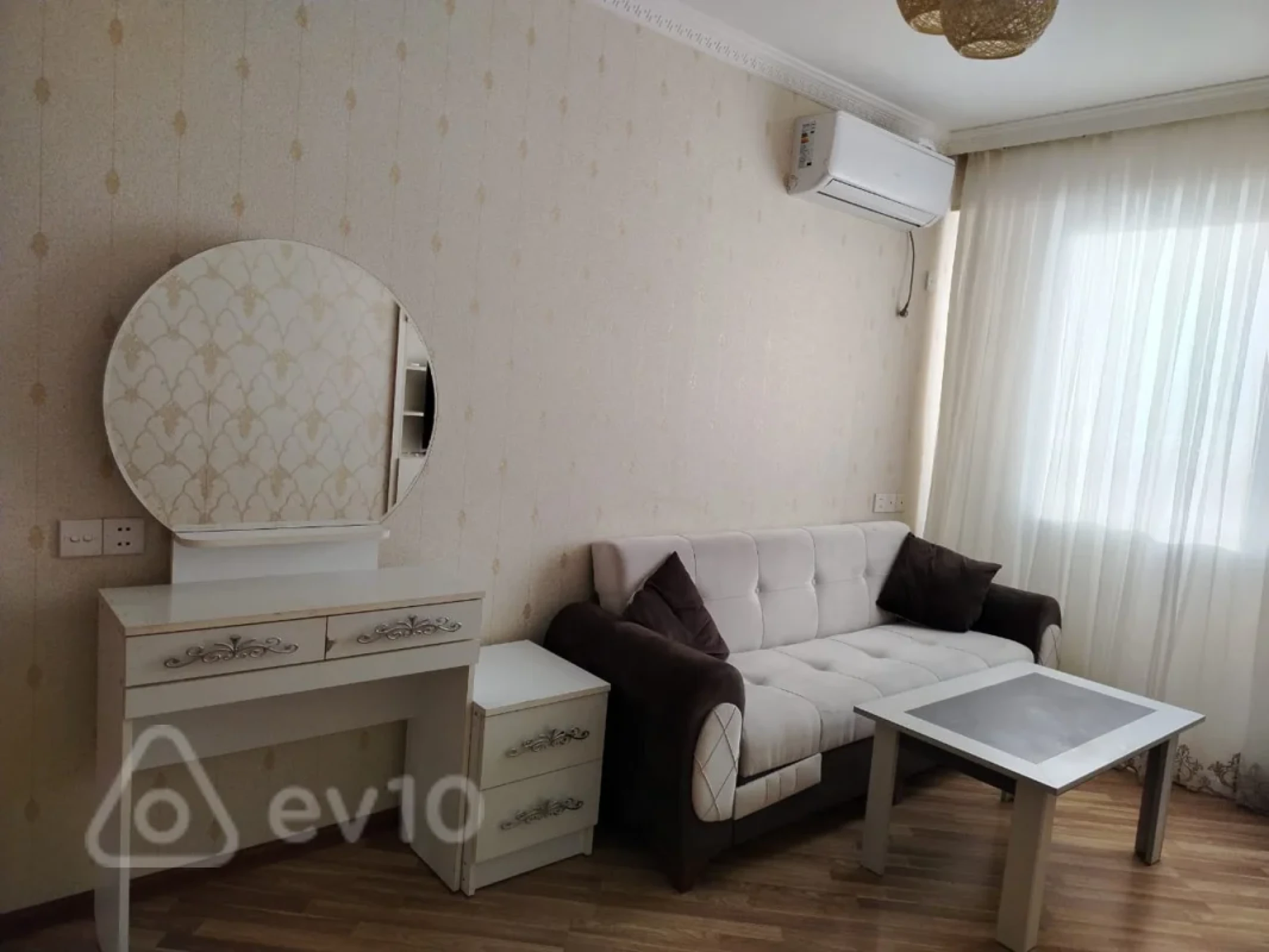 Kirayə verilir 2 otaqlı yeni tikili 57 m²