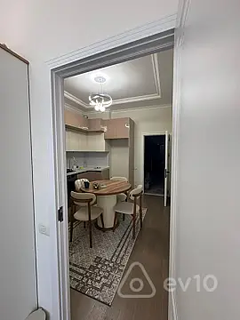 Kirayə verilir 2 otaqlı yeni tikili 65 m²