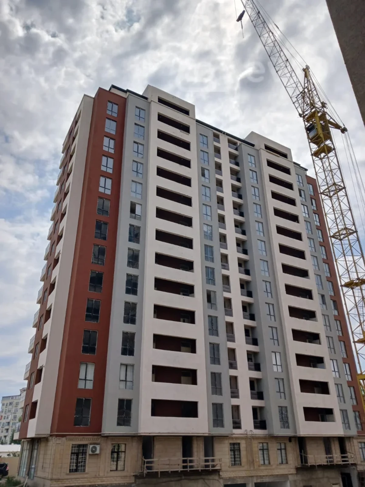 Satılır 3 otaqlı yeni tikili 87 m²