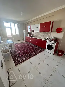 Kirayə verilir 3 otaqlı yeni tikili 150 m²