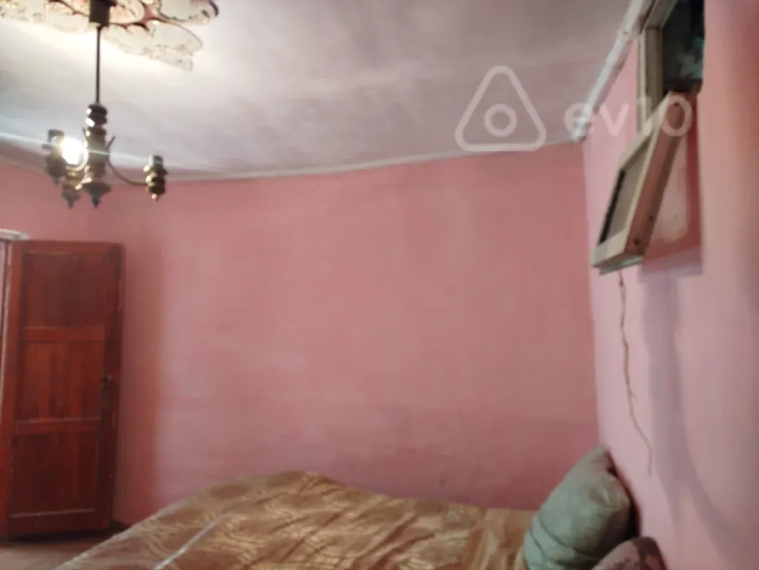 Kirayə verilir 2 otaqlı köhnə tikili 40 m²