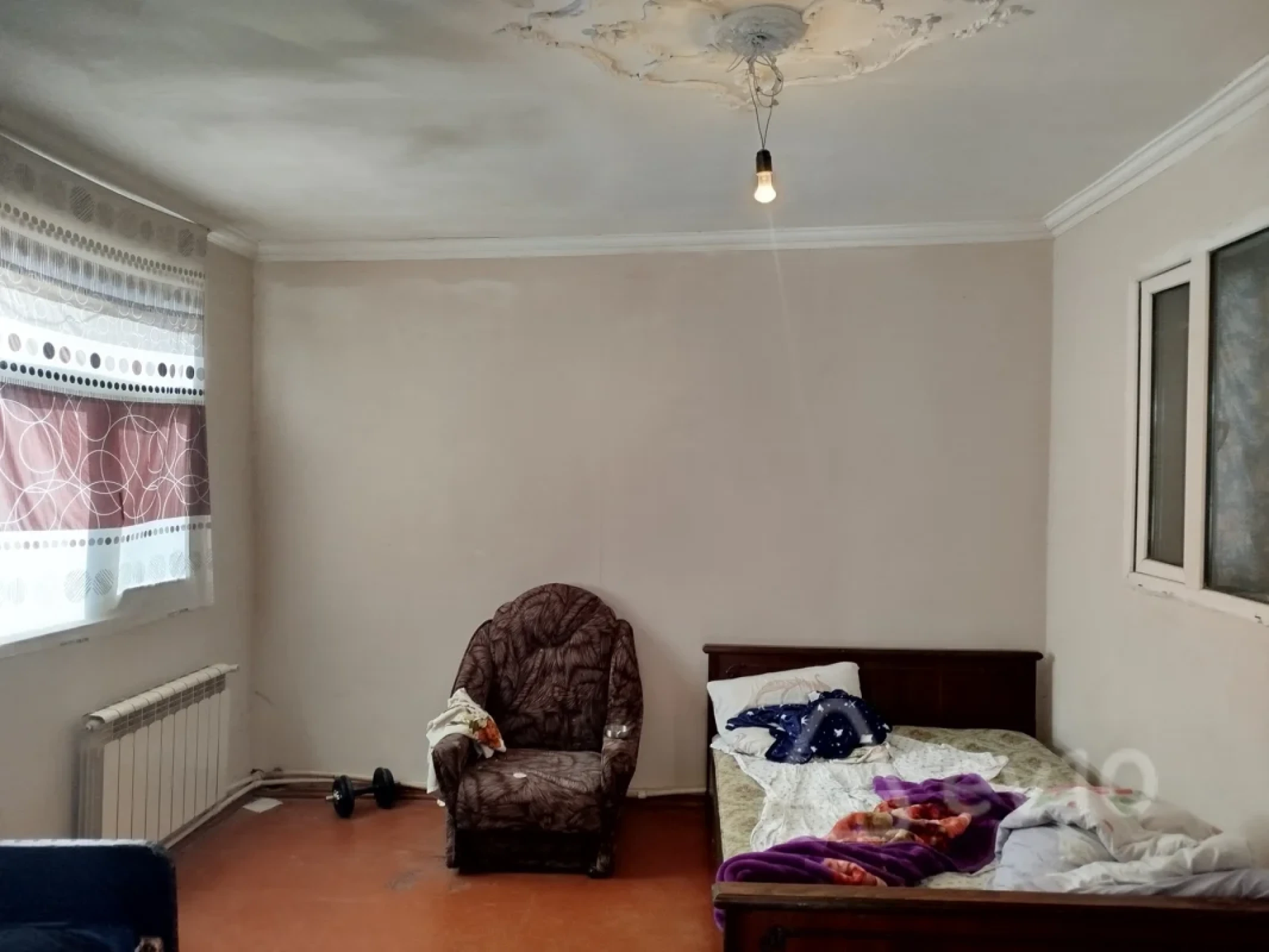 Kirayə verilir 2 otaqlı köhnə tikili 50 m²