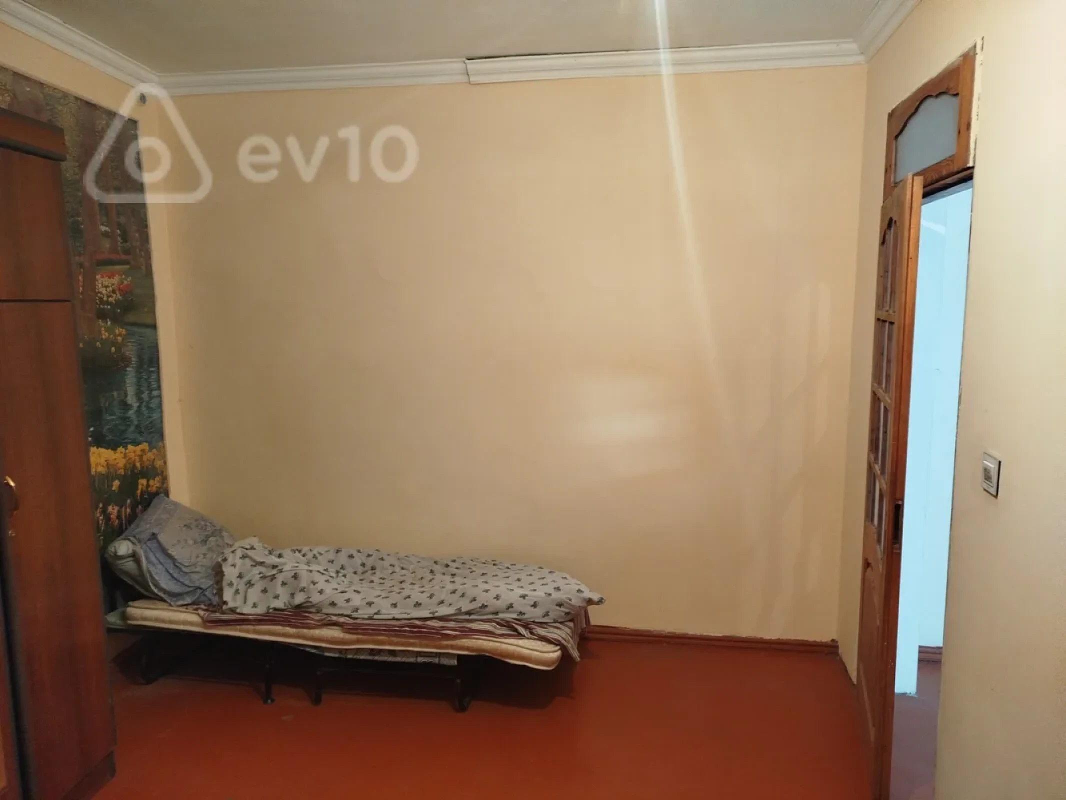 Kirayə verilir 2 otaqlı köhnə tikili 50 m²