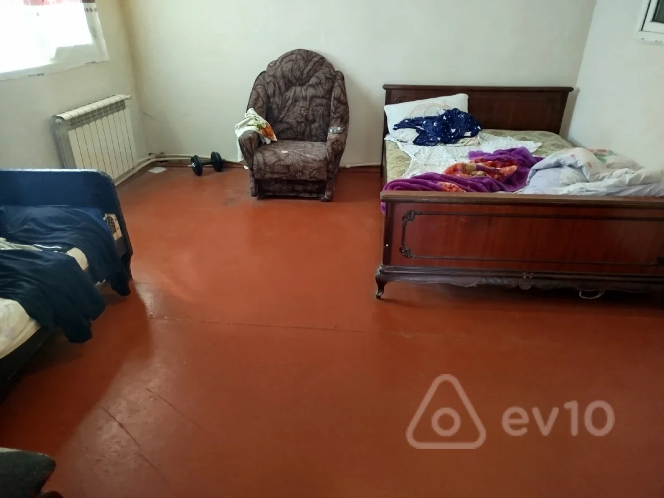 Kirayə verilir 2 otaqlı köhnə tikili 50 m²