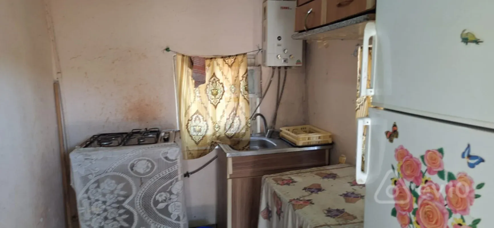 Kirayə verilir 3 otaqlı köhnə tikili 361 m²