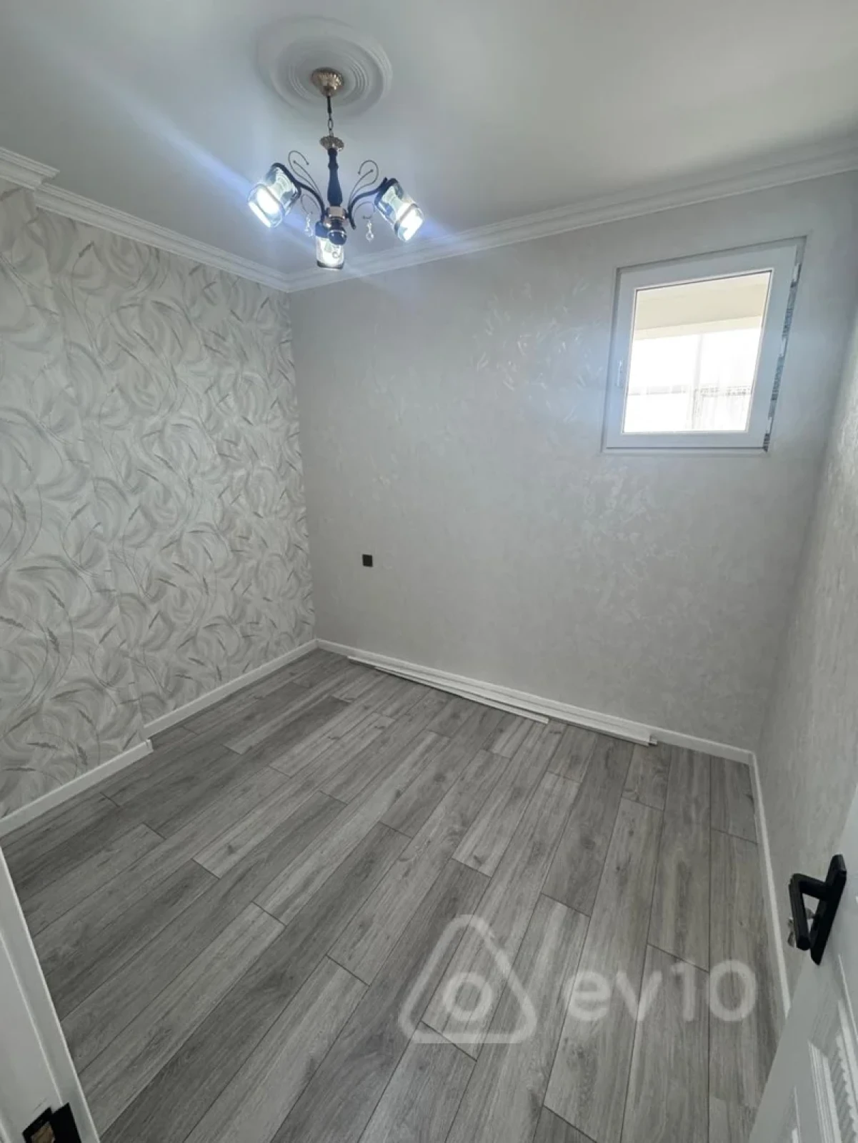 Satılır 2 otaqlı yeni tikili 44 m²