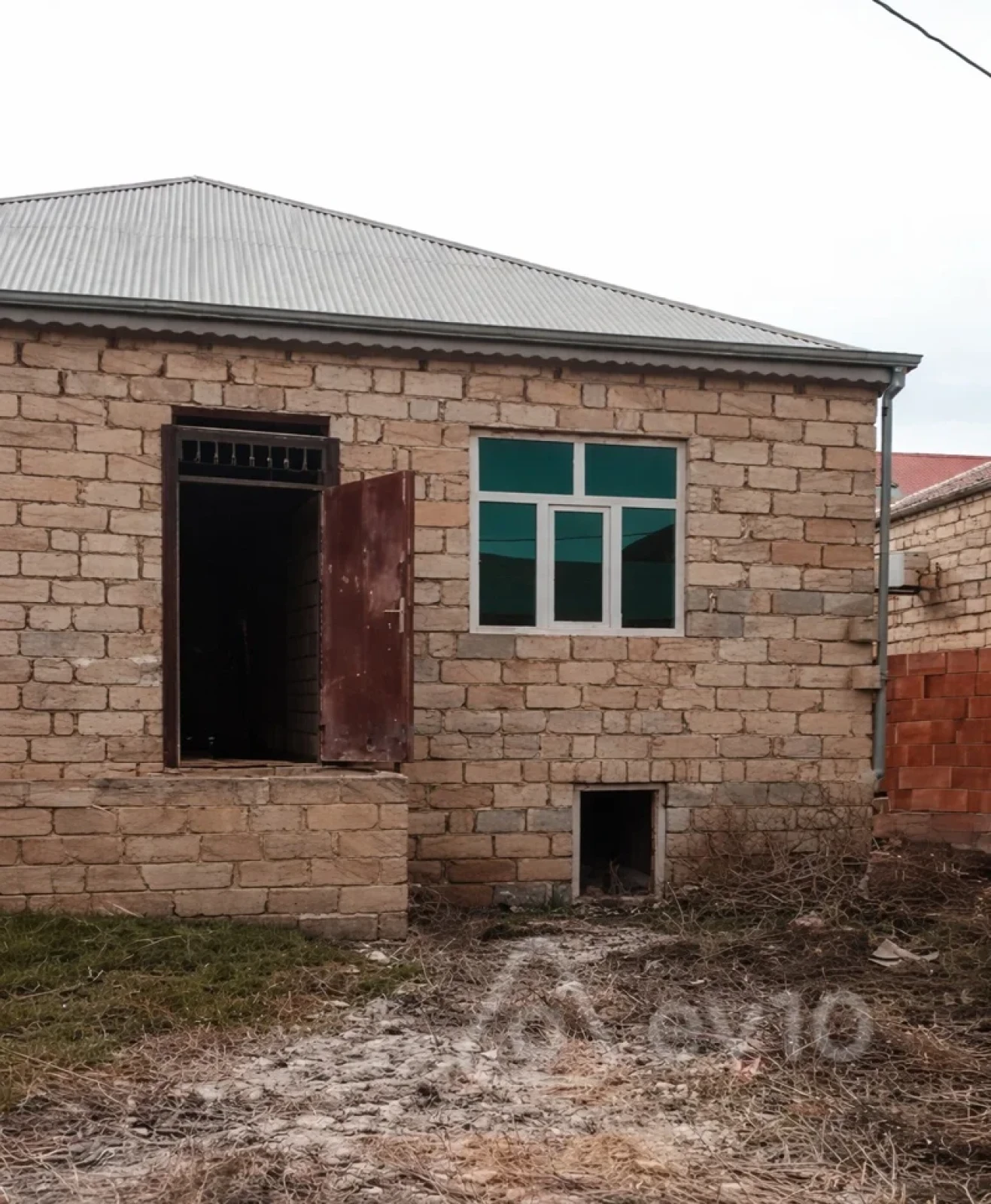 Satılır 3 otaqlı həyət evi 90 m²