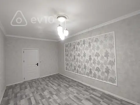 Satılır 3 otaqlı köhnə tikili 75 m²