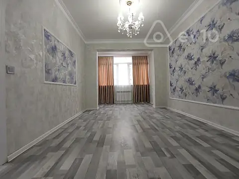 Satılır 3 otaqlı köhnə tikili 75 m²