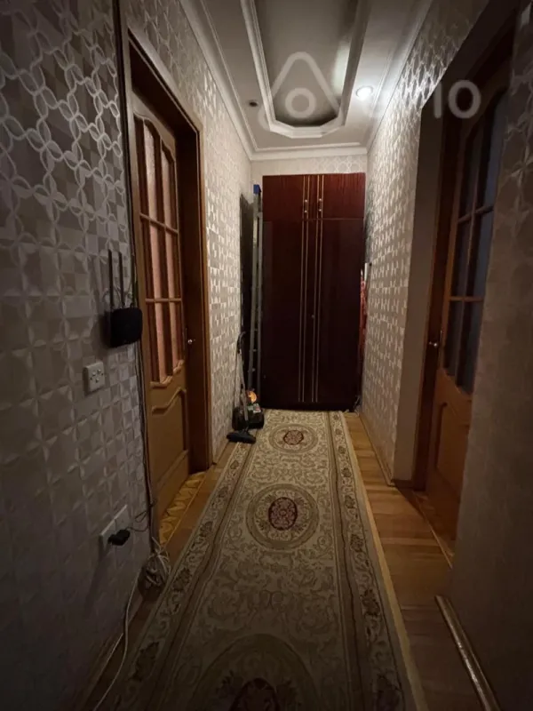 Kirayə verilir 2 otaqlı köhnə tikili 60 m²