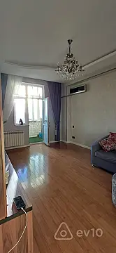 Satılır 2 otaqlı yeni tikili 90 m²