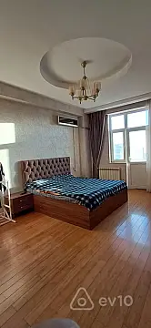 Satılır 2 otaqlı yeni tikili 90 m²