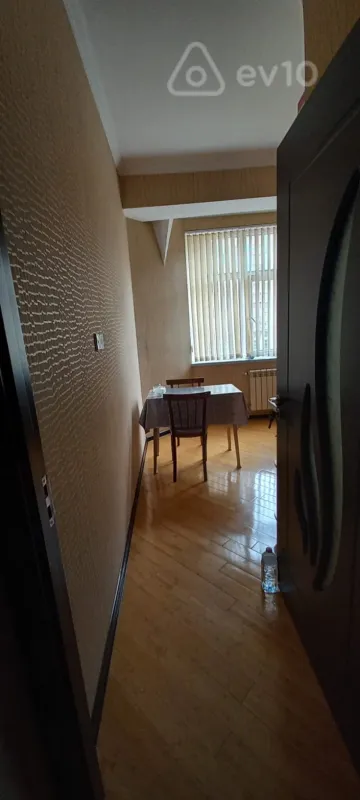 Satılır 2 otaqlı yeni tikili 64 m²