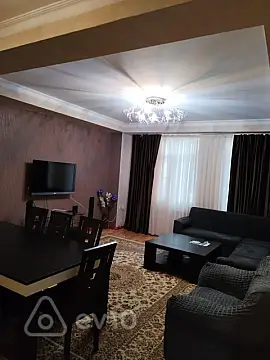 Kirayə verilir 2 otaqlı yeni tikili 96 m²