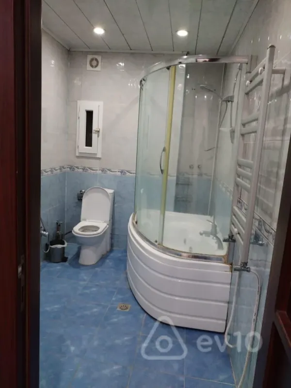 Kirayə verilir 2 otaqlı yeni tikili 96 m²