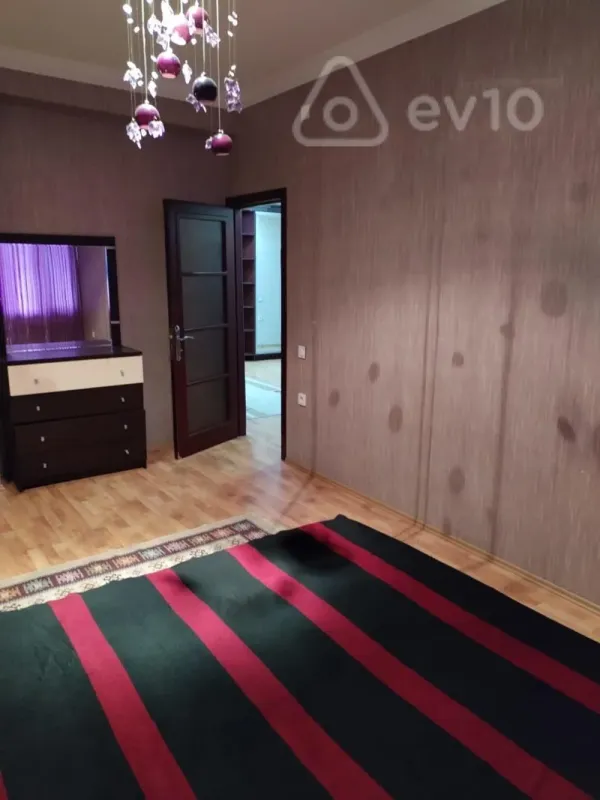 Kirayə verilir 2 otaqlı yeni tikili 96 m²