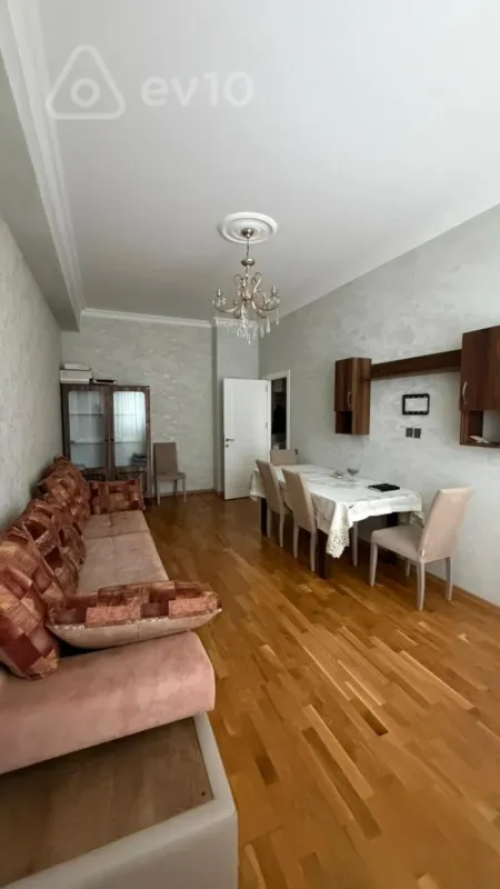 Kirayə verilir 2 otaqlı yeni tikili 60 m²