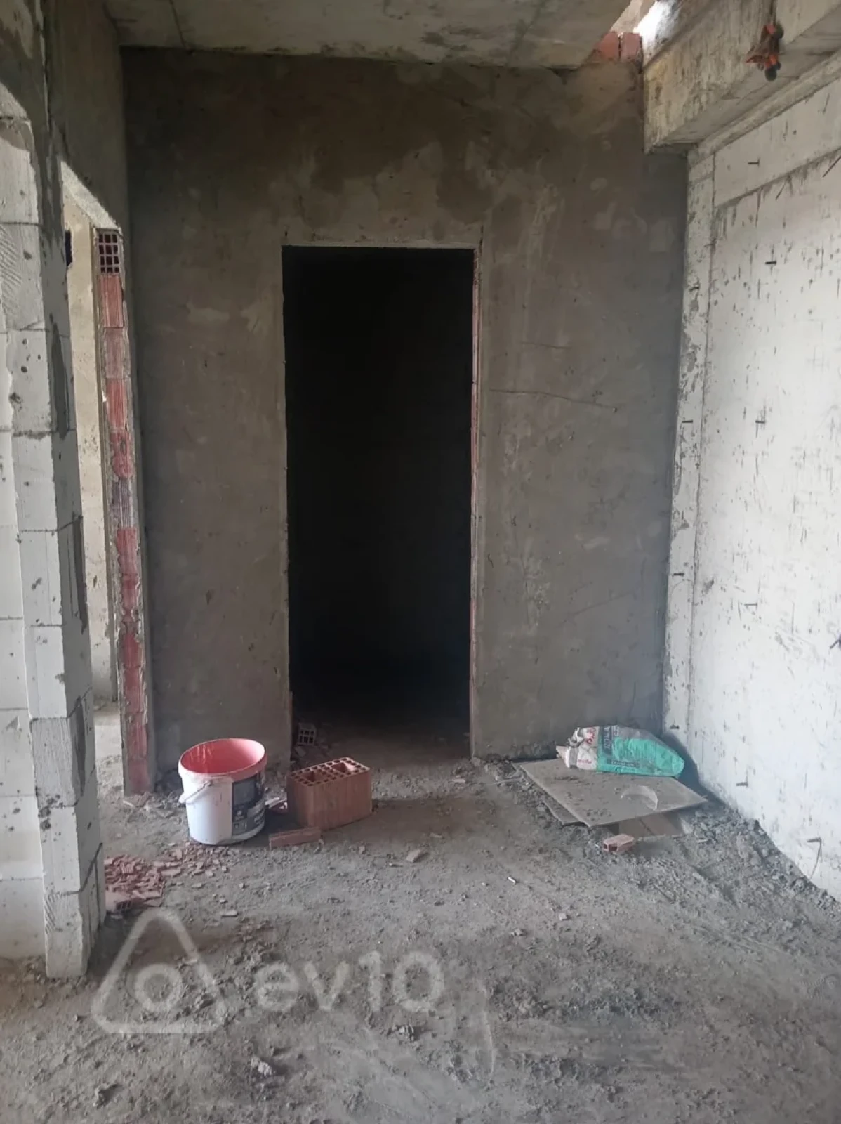 Satılır 1 otaqlı yeni tikili 44.3 m²